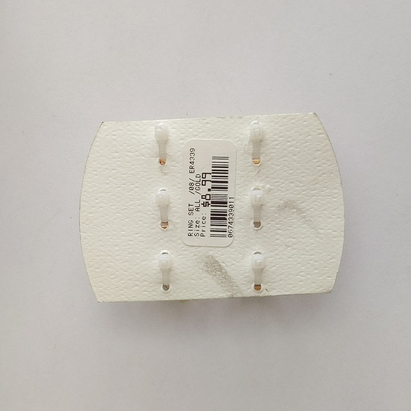 Set of rings - Picture 2 of 2